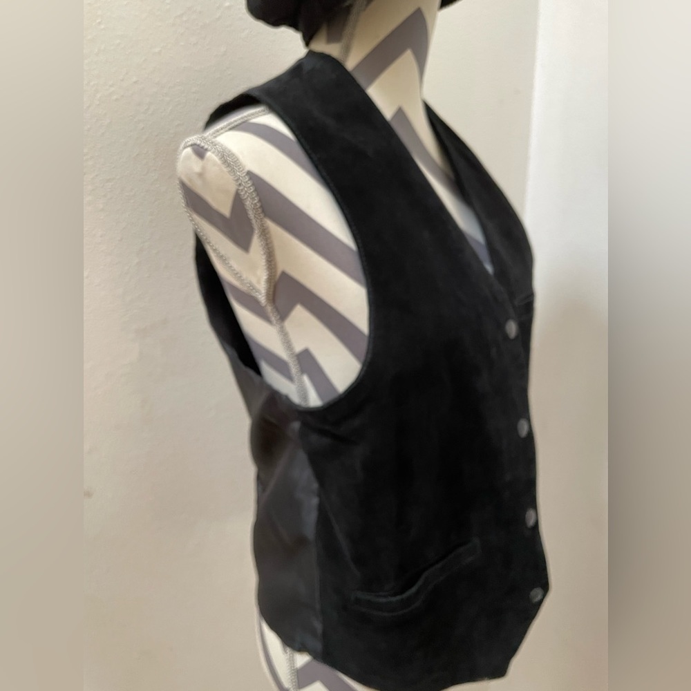 Otello Pelle Vest- Unisex Black Suede, Otello Pelle Vest . Size Large. EUC